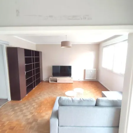 Entier Apartman *